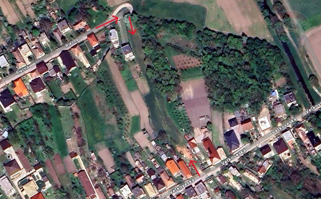 Predaj pozemku 1341 m2, Branč