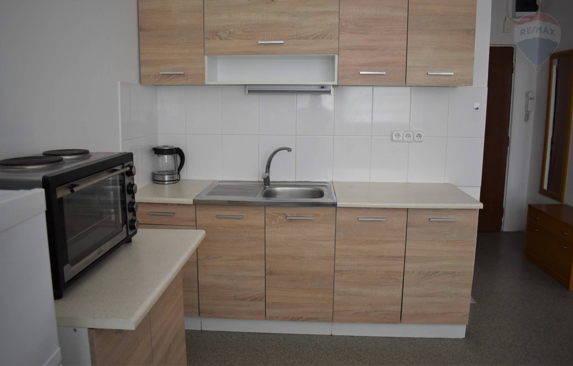 Na prenájom 1 izbový zariadený byt Nitra Chrenová EXKLUZÍVNE