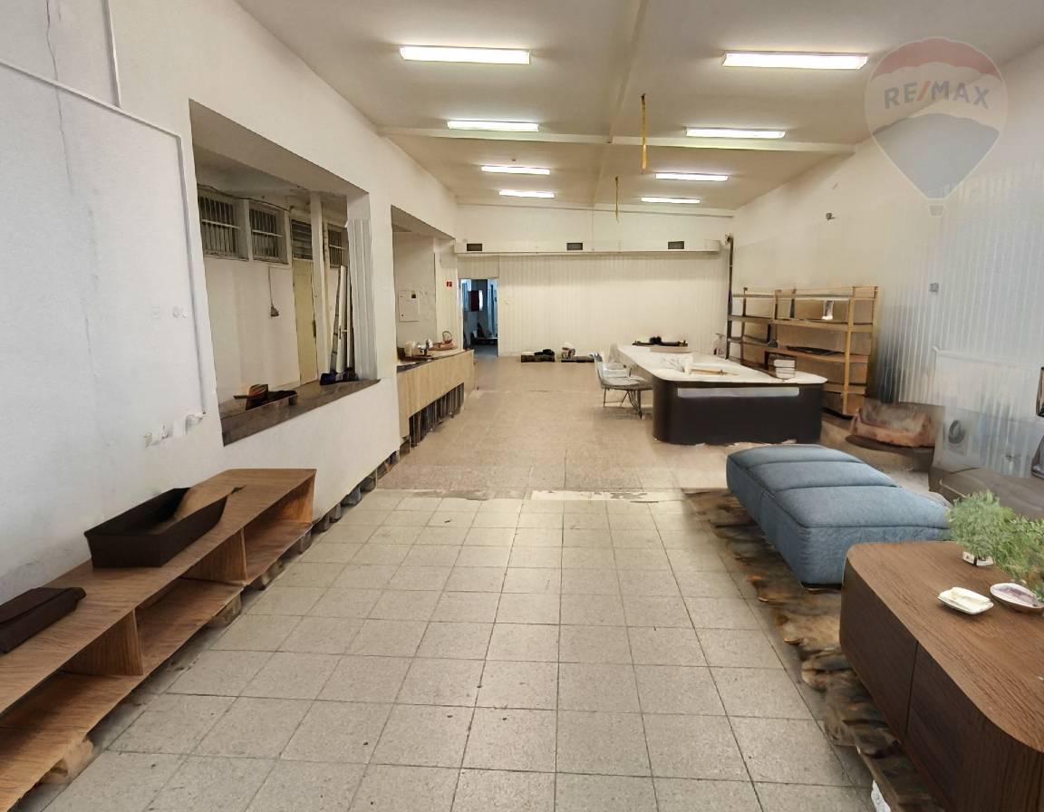 PRENÁJOM: Skladové a kancelárske priestory, 630 m2, Nové Sady