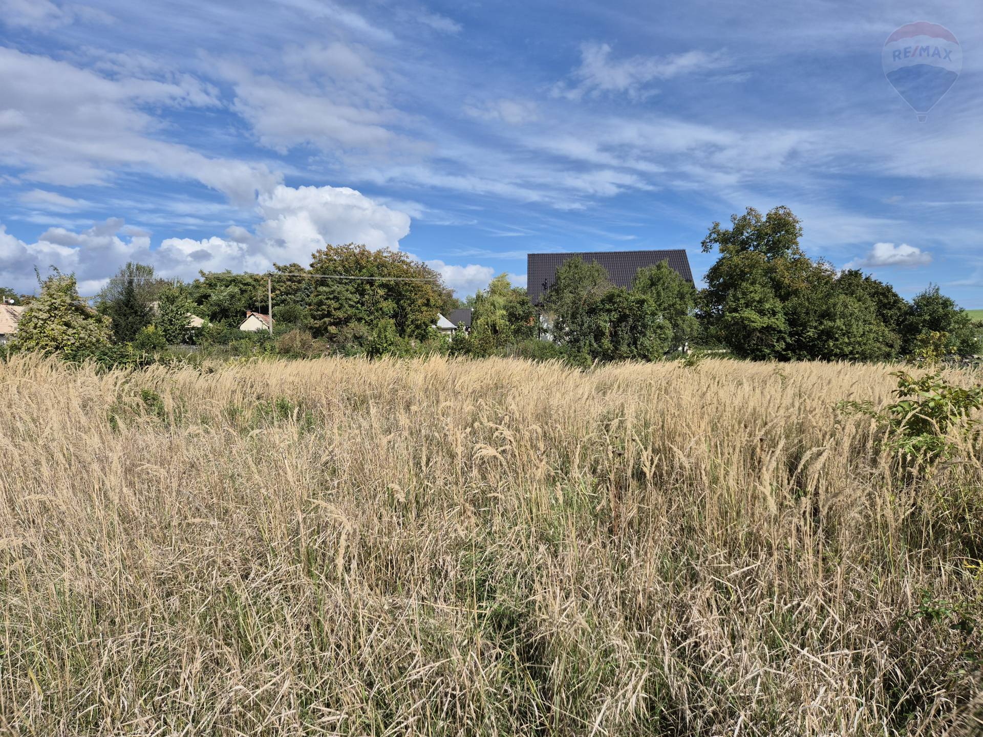 Predaj pozemku 2452 m2, Paňa  -