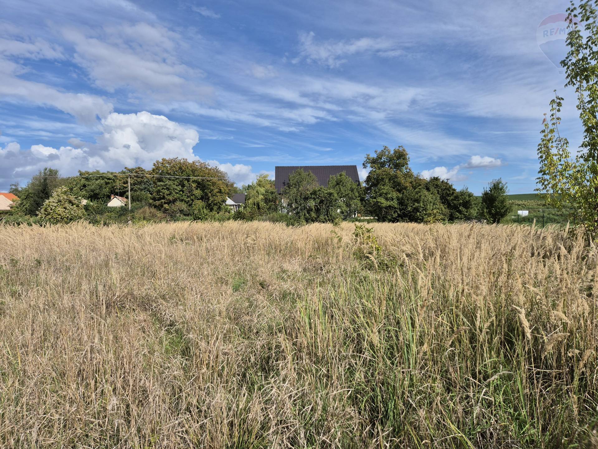 Predaj pozemku 2452 m2, Paňa  -