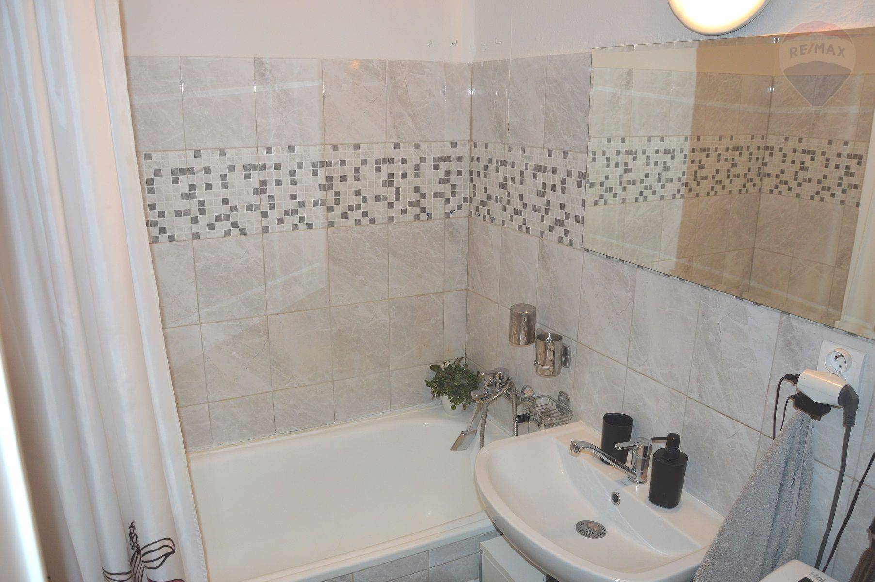 Predaj bytu (3 izbový) 86 m2, Nitra  -