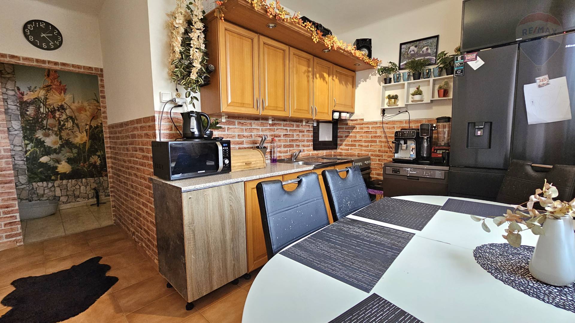 2-izbový byt 60 m² s balkónom, 4./7. poschodie – Nové Zámky (EXKLUZÍVNE)