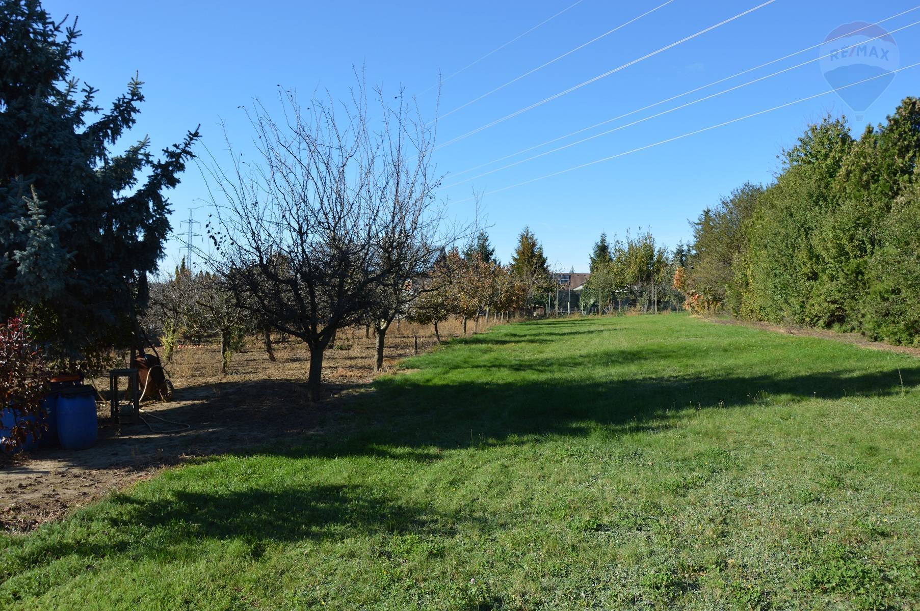 Predaj pozemku 1966 m2, Nitra  -