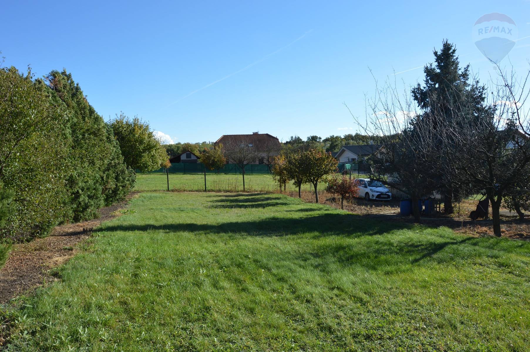 Predaj pozemku 1966 m2, Nitra  -