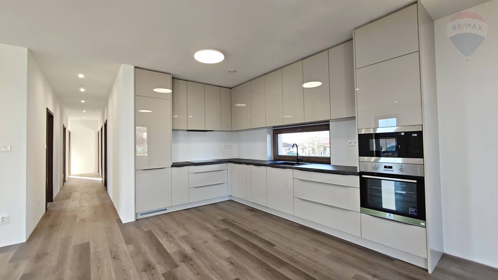 Predaj rodinný dom Nitra - Janíkovce EXKLUZÍVNE!