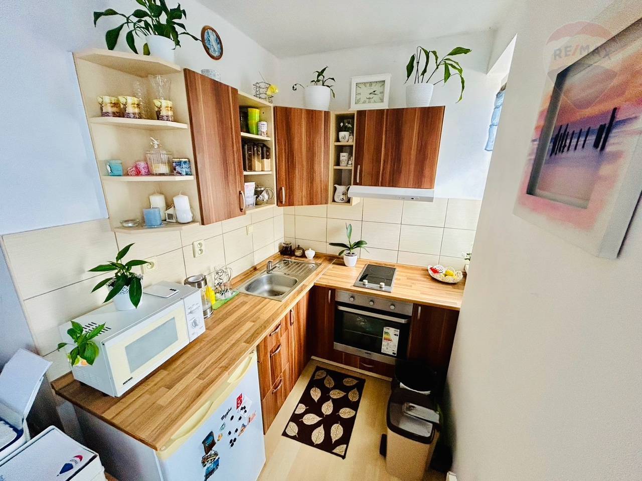Na predaj 1 izbový byt s dvomi parkovacími miestami, Pieštany