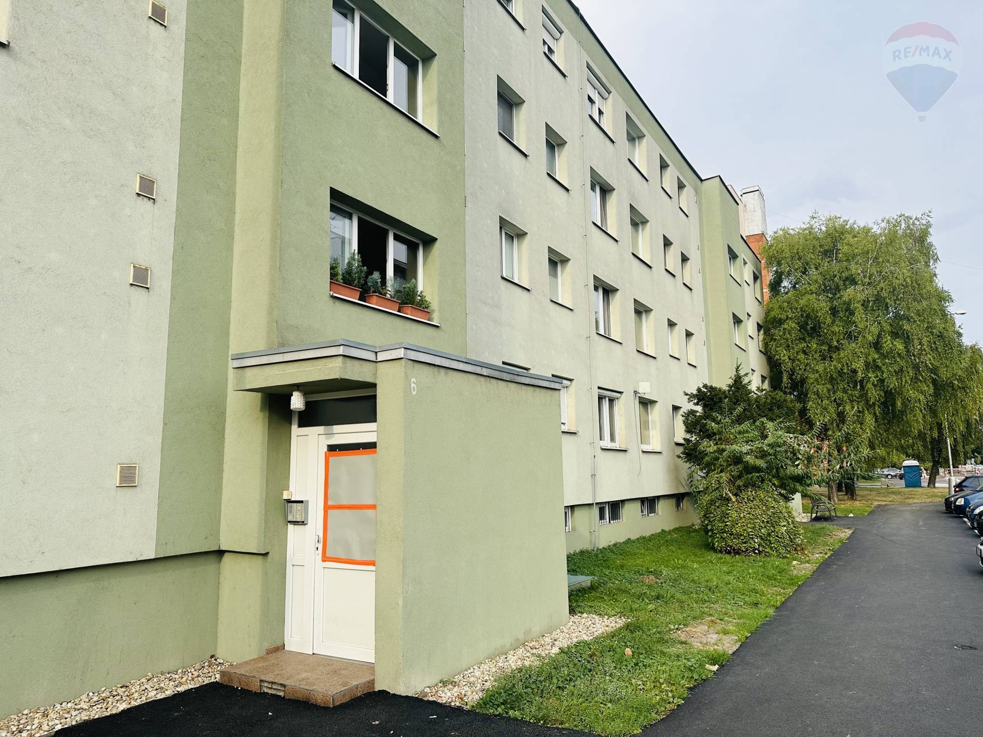 PRENÁJOM: GARSÓNKA, RYBNÝ TRH - DUNAJSKÁ STREDA