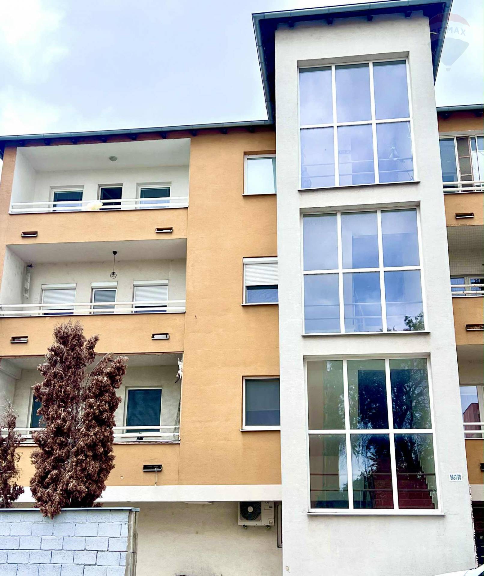 PRENÁJOM: 2 izbový byt, v úplnom centre mesta, Dunajská Streda