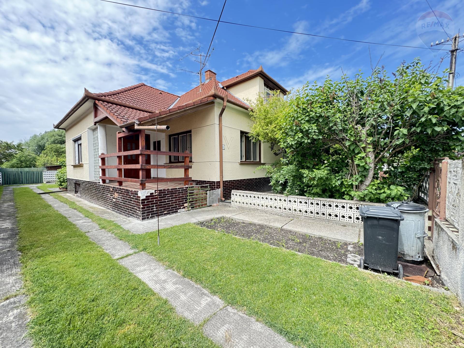 Predaj rodinného domu, Ňárad, pozemok 1580 m2