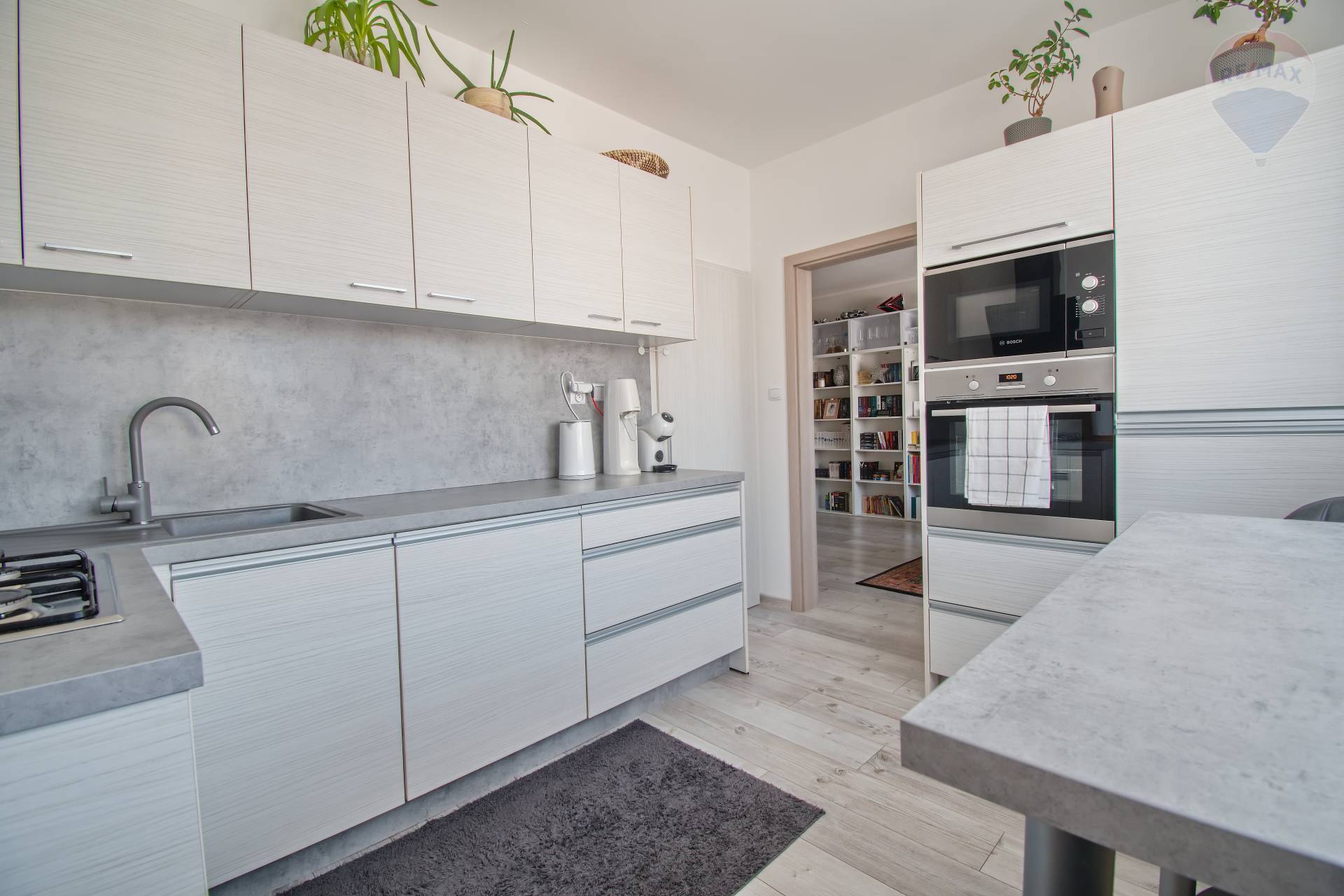Na predaj 3 izbový byt, 82 m2, loggia, Nová Ves, Dunajská Streda