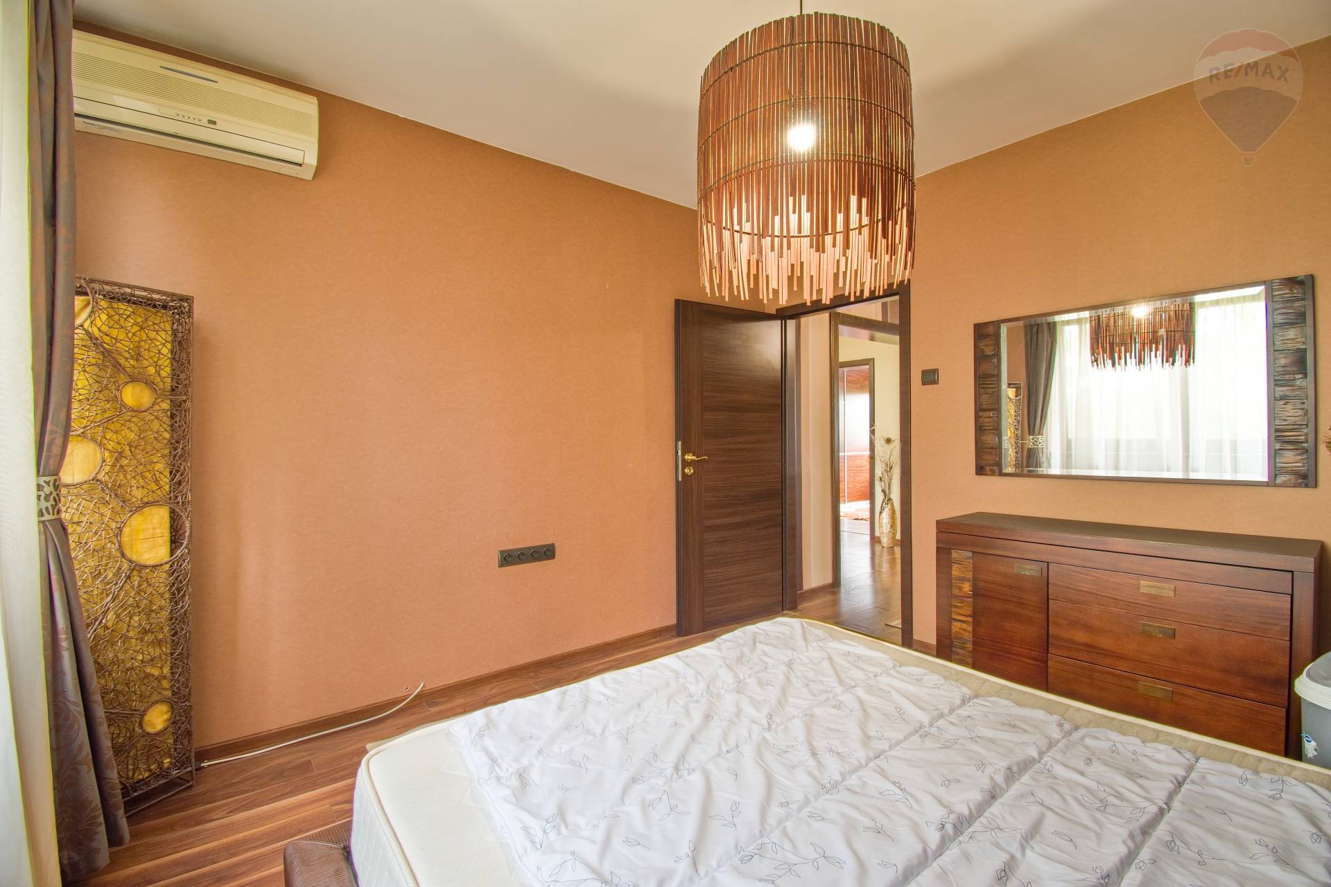 Predaj bytu (3 izbový) 66 m2, Dunajská Streda  -