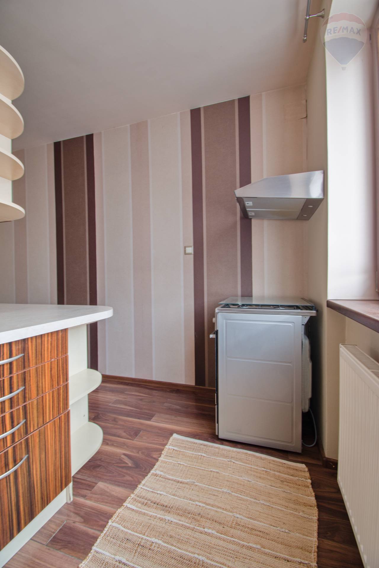 Predaj bytu (3 izbový) 66 m2, Dunajská Streda -