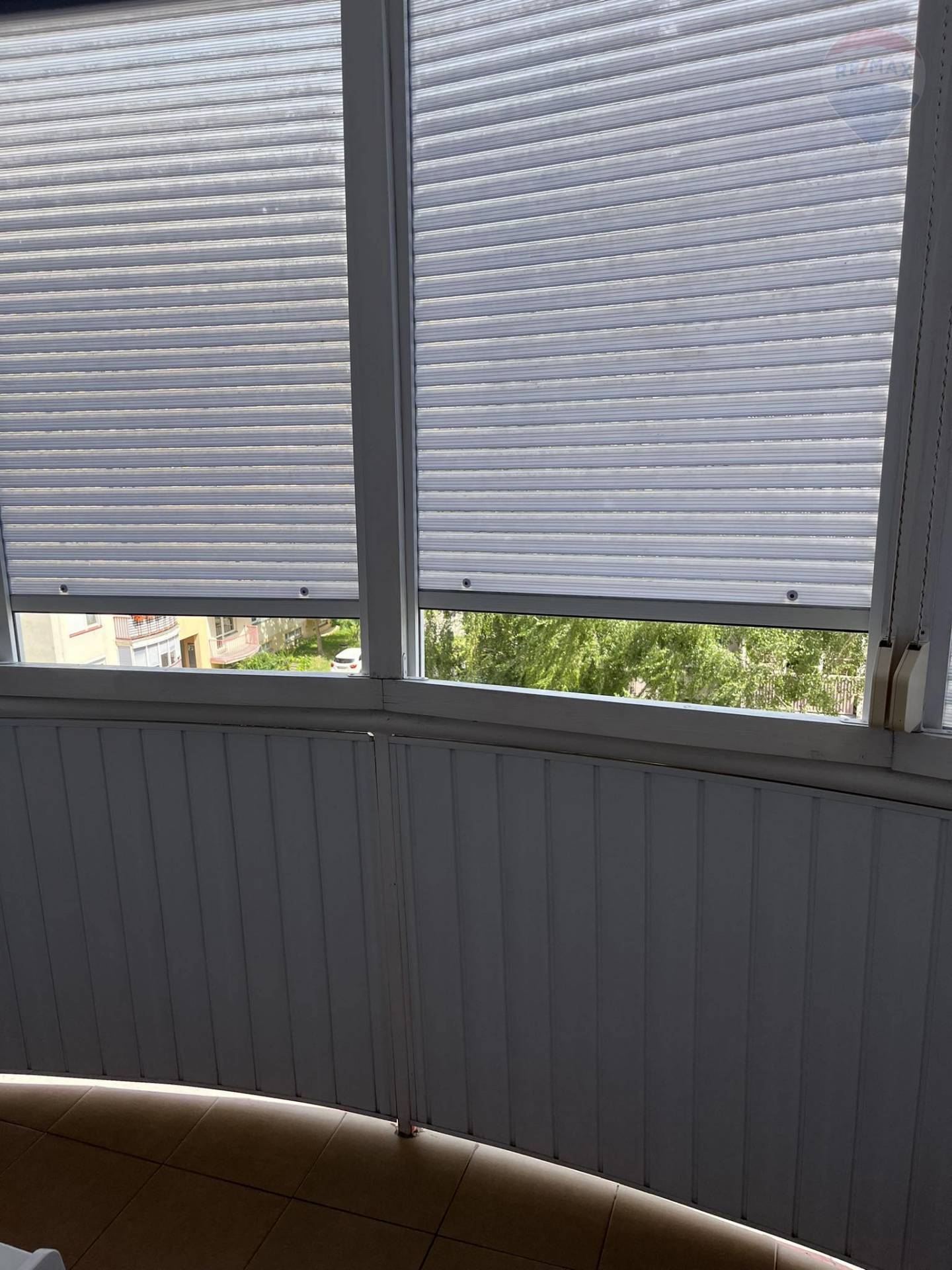 Prenájom bytu (1 izbový) 45 m2, Dunajská Streda  -