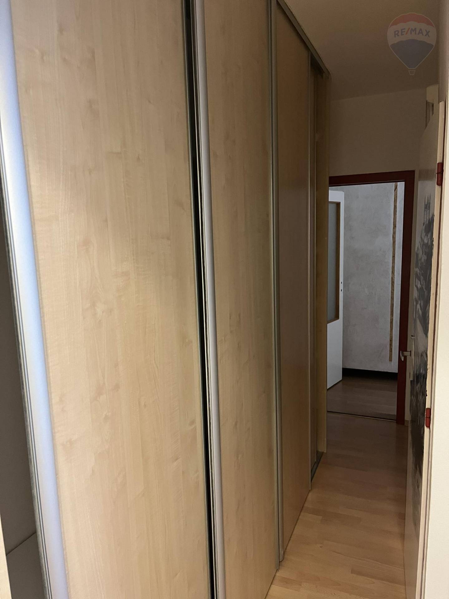 Prenájom bytu (1 izbový) 45 m2, Dunajská Streda  -