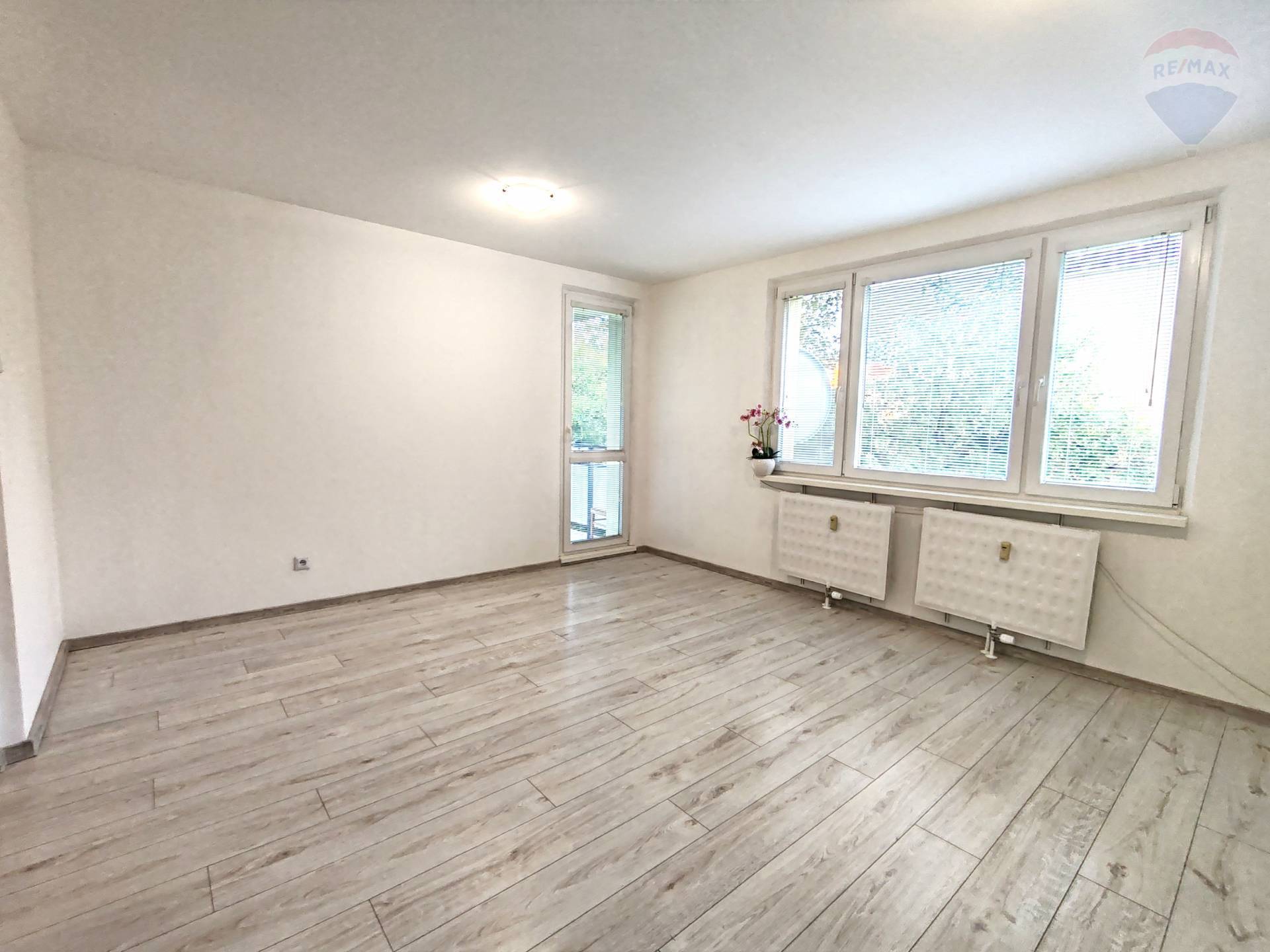 Predaj bytu (3 izbový) 64 m2, Dunajská Streda -