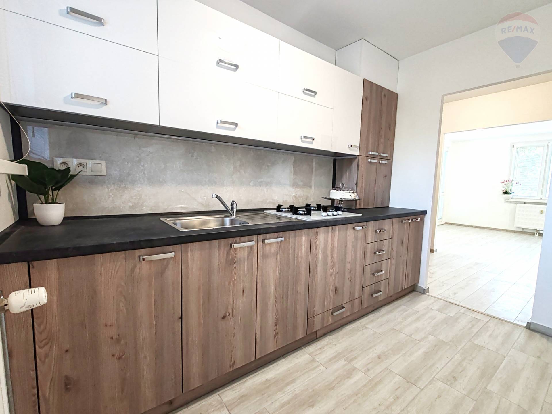 Predaj bytu (3 izbový) 64 m2, Dunajská Streda  -