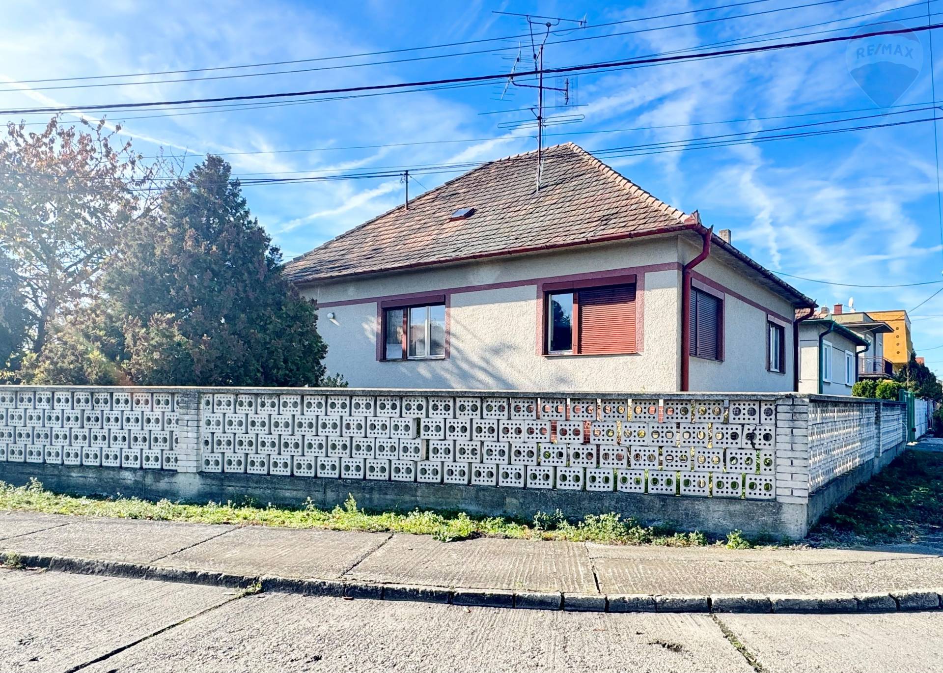 Predaj 3 izbového rodinného domu, Horná Potôň, pozemok 877 m2, pôvodný stav