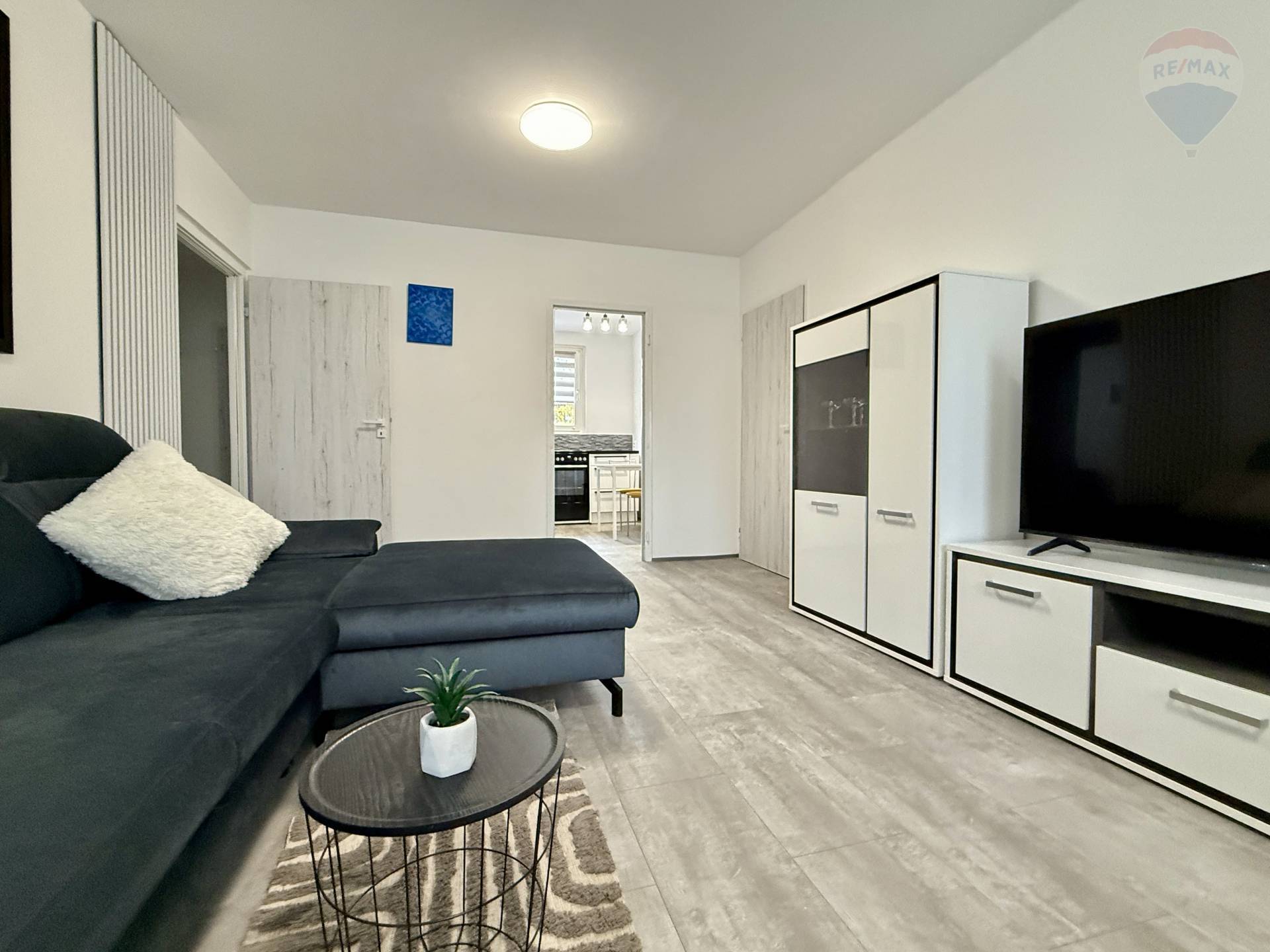 Prenájom bytu (3 izbový) 66 m2, Dunajská Streda  -