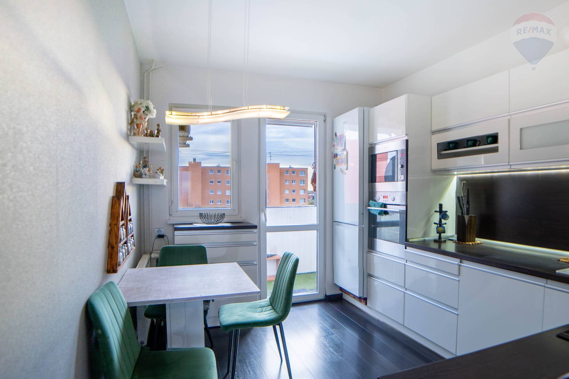 Na predaj 3 izobový byt, Nám. Priateľstva