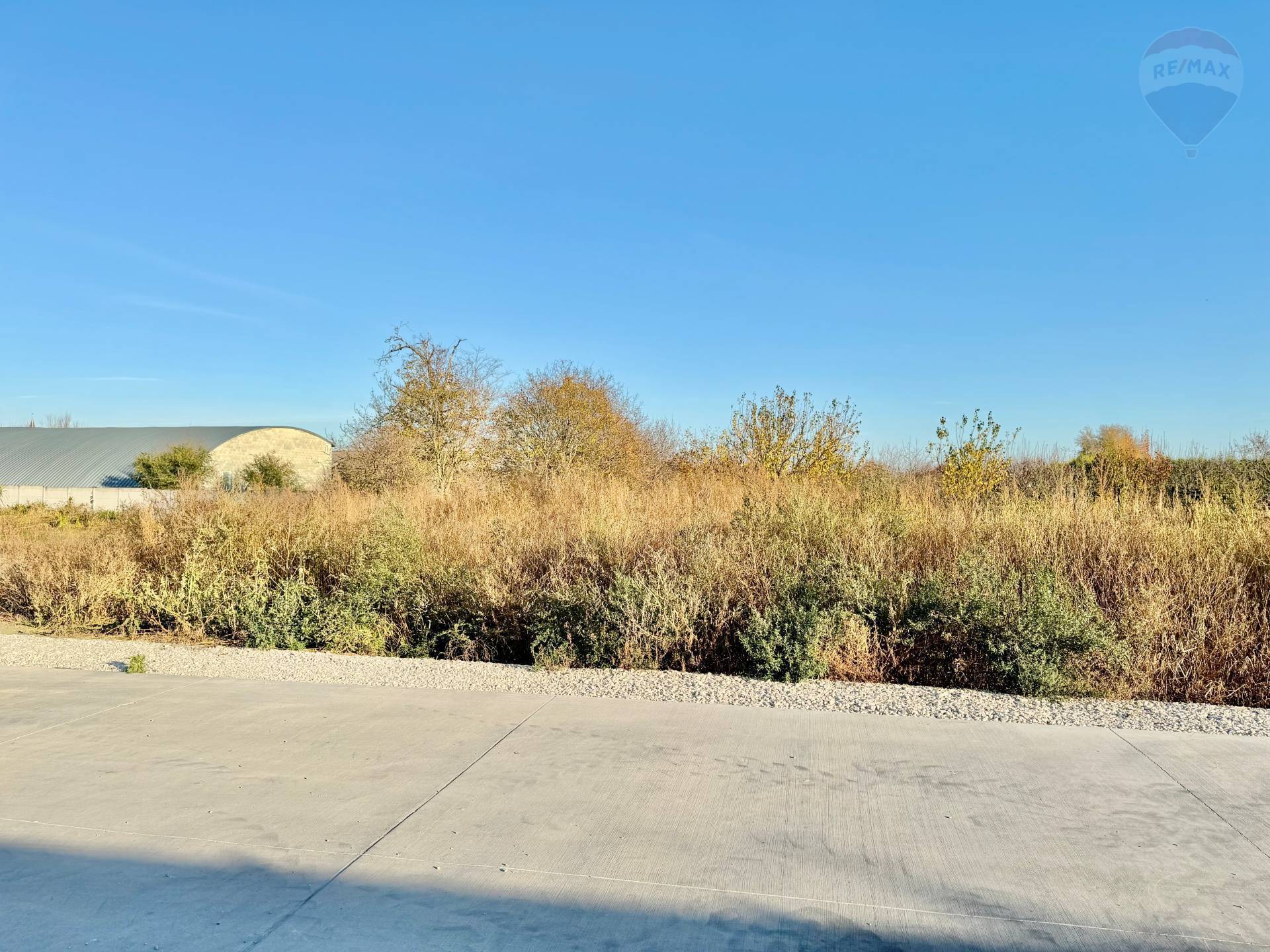 Predaj pozemku, Benková Potôň, 661 m2, zastavaná časť