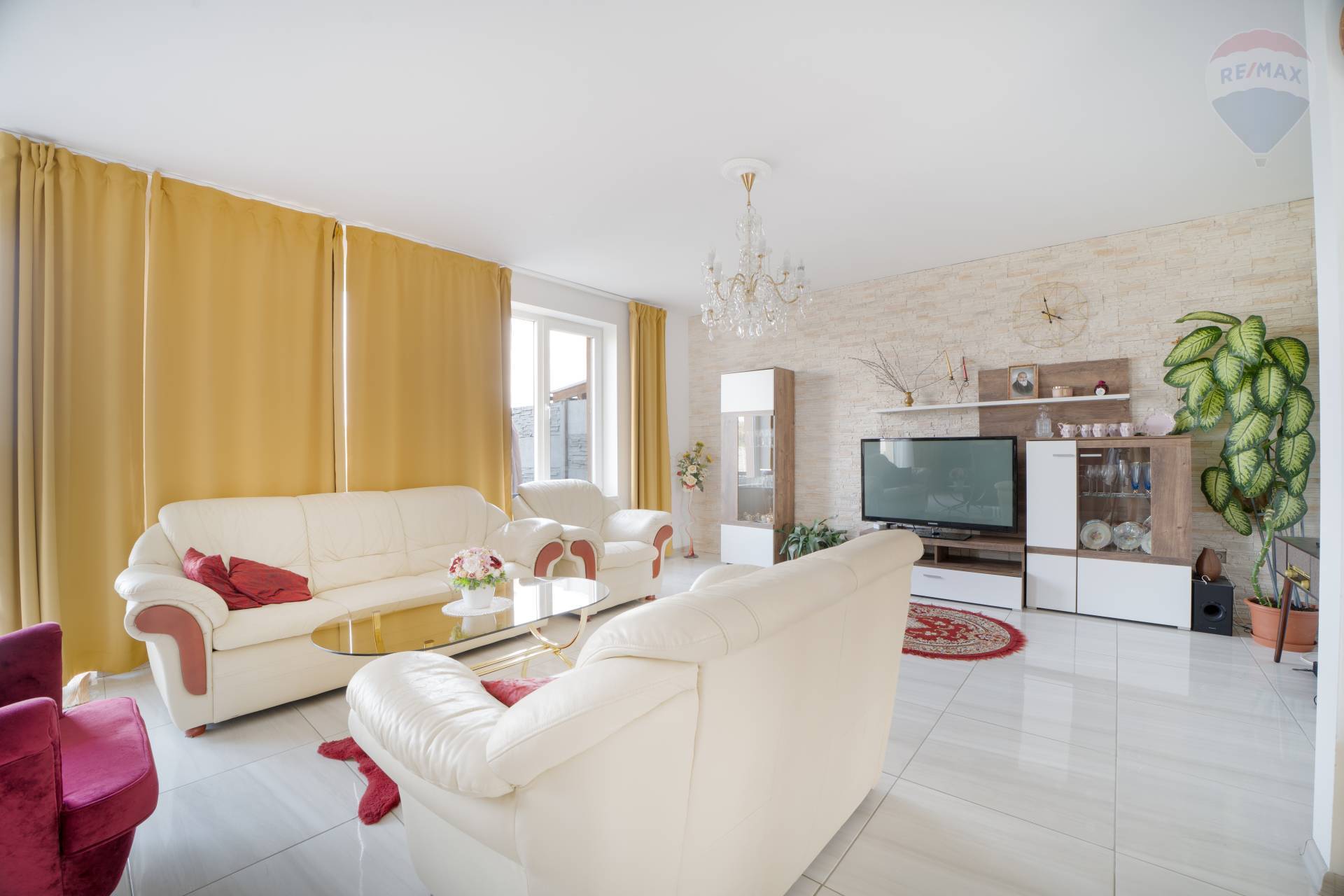 NOVOSTAVBA 4 IZBOVÝ RODINNÝ DOM DUNAJSKÁ LUŽNÁ