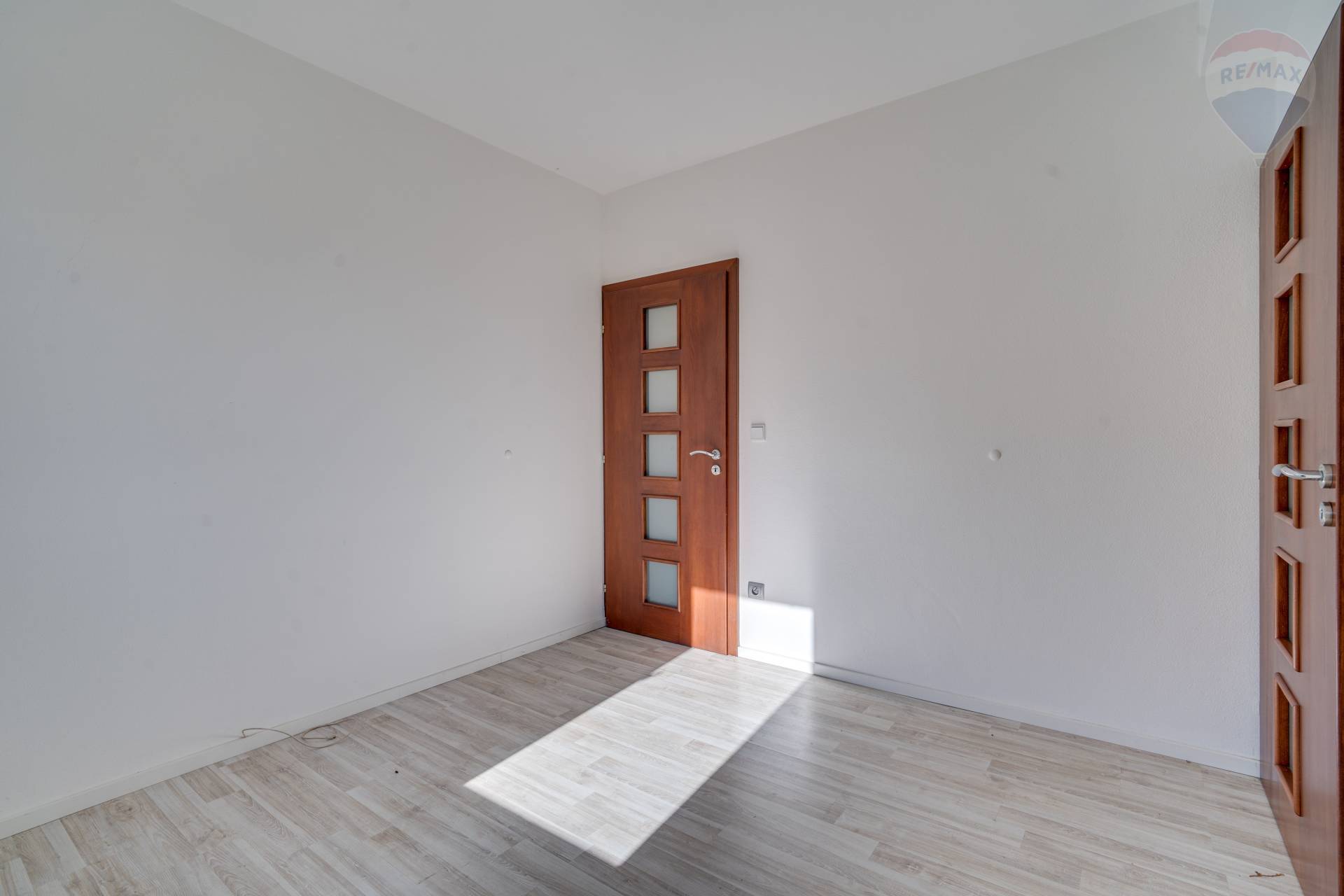 Predaj domu 195 m2, Malinovo  -  6-izbový rodinný dom s dvojgarážou v Malinove