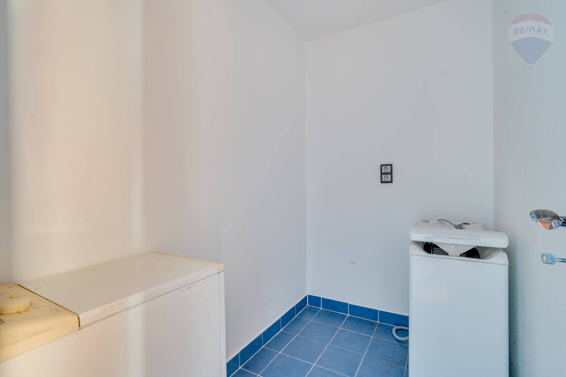 Predaj domu 195 m2, Malinovo  -  6-izbový rodinný dom s dvojgarážou v Malinove