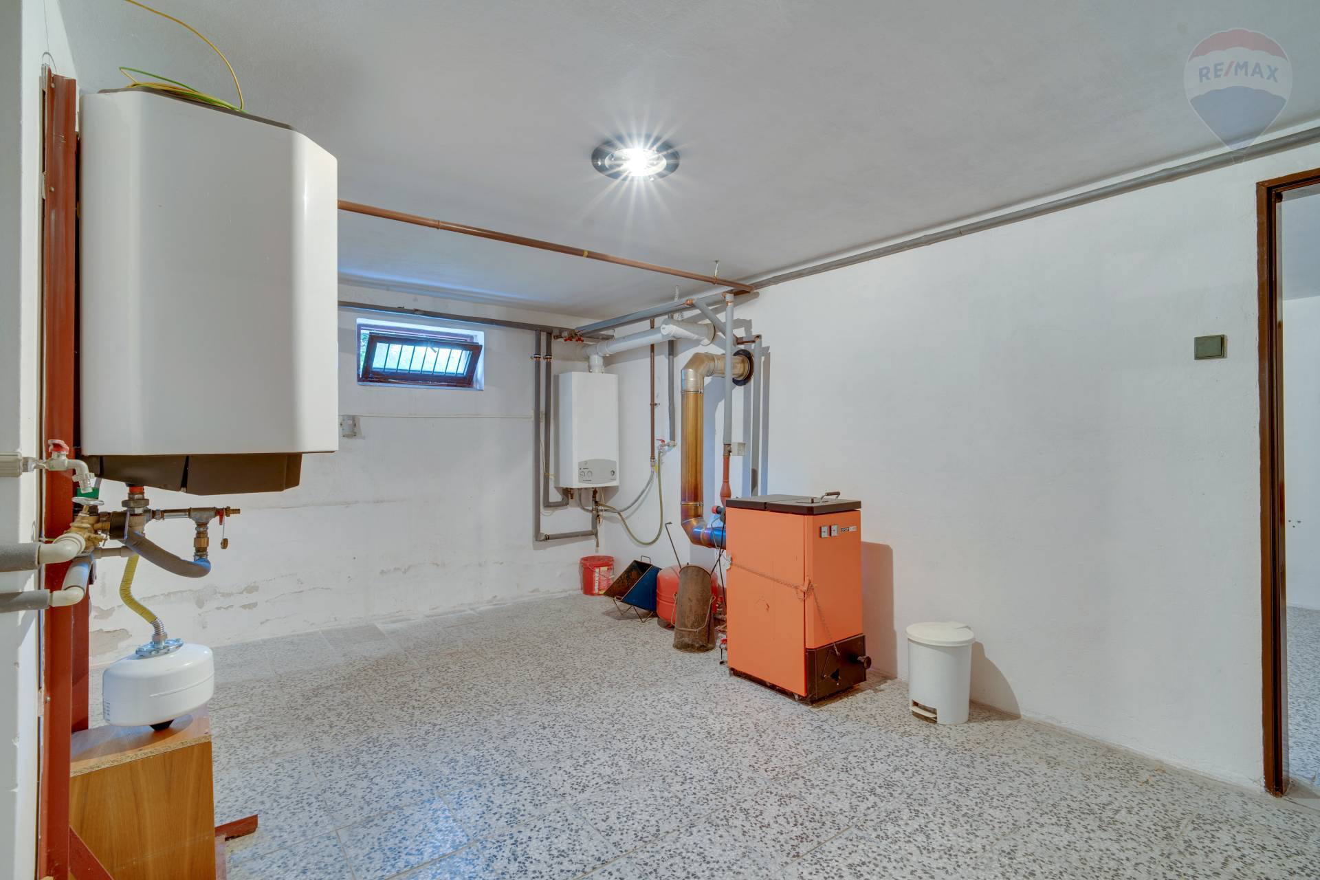 Predaj domu 140 m2, Bratislava - Devínska Nová Ves  -  NA PREDAJ rodinný dom Devínska nova Ves