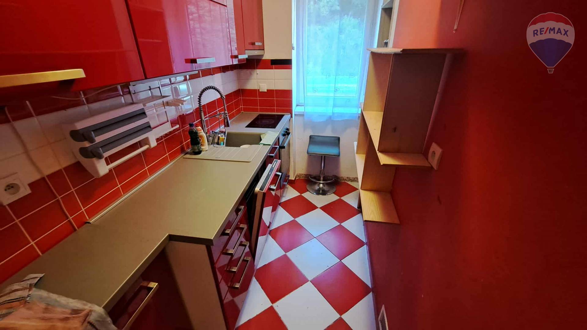 PREDAJ: 1 izb. byt, Ružomberok, ul. Ž. Silbigera