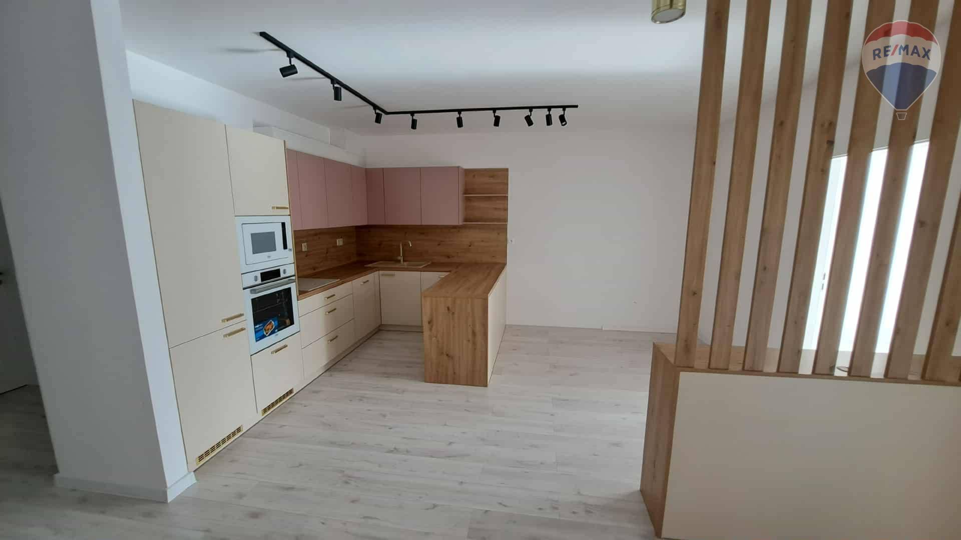 PRENÁJOM: 4 izb. byt, Ružomberok - Klačno