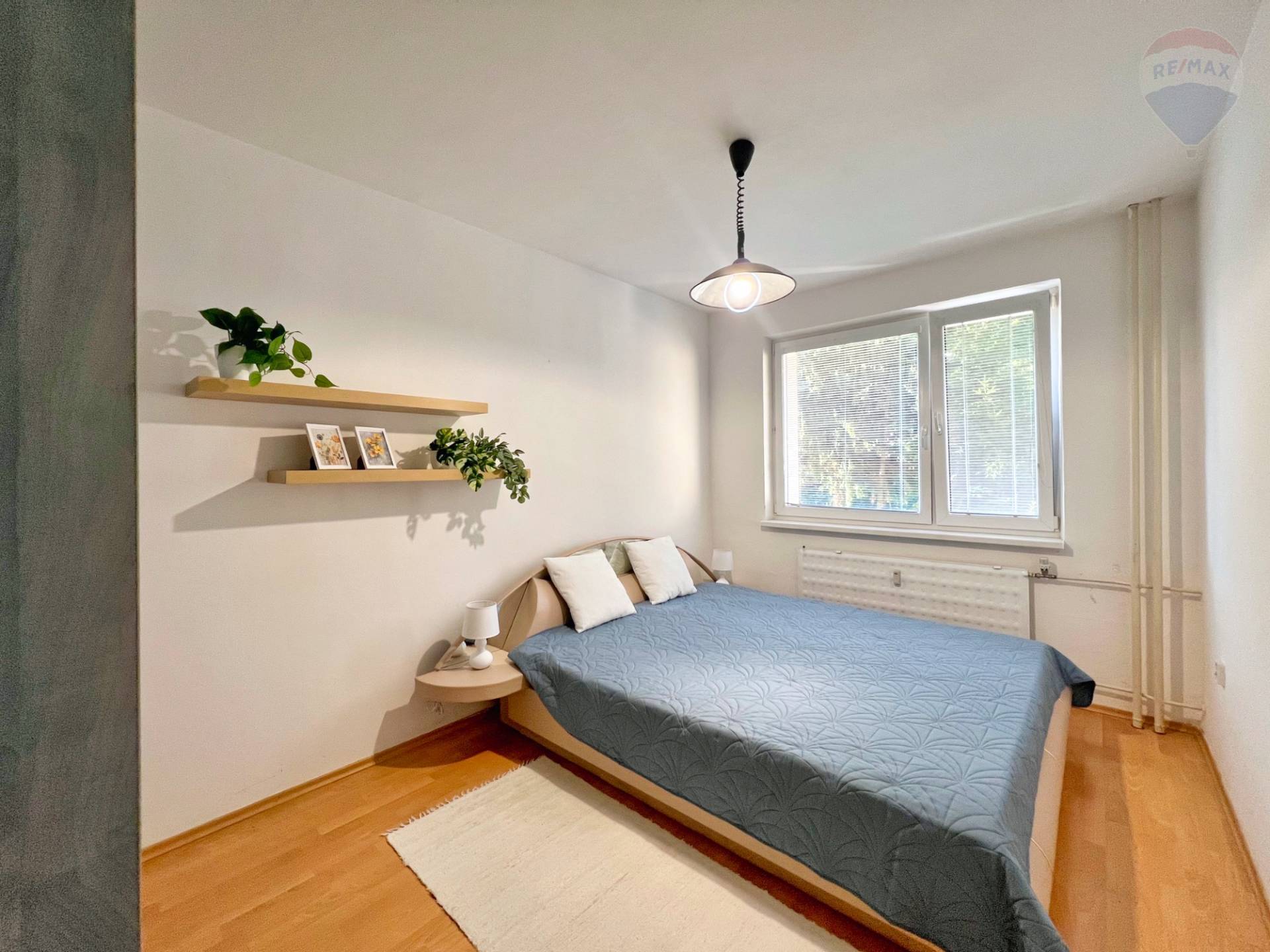 Predaj bytu (3 izbový) 71 m2, Kanianka  -  NA PRENÁJOM kompletne zariadený 3-izbový byt v Kanianke pri Prievidzi