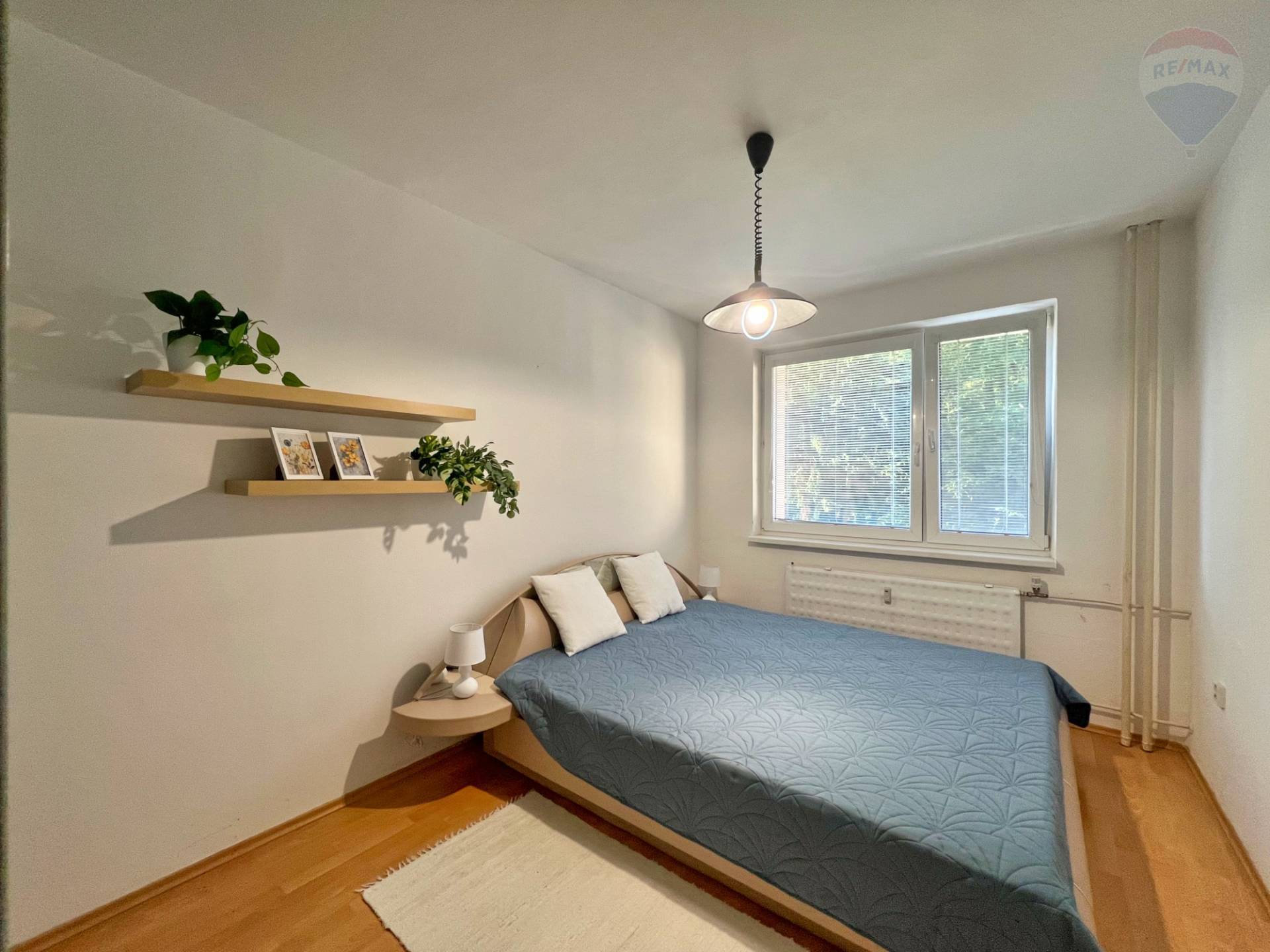 Predaj bytu (3 izbový) 71 m2, Kanianka  -  NA PRENÁJOM kompletne zariadený 3-izbový byt v Kanianke pri Prievidzi