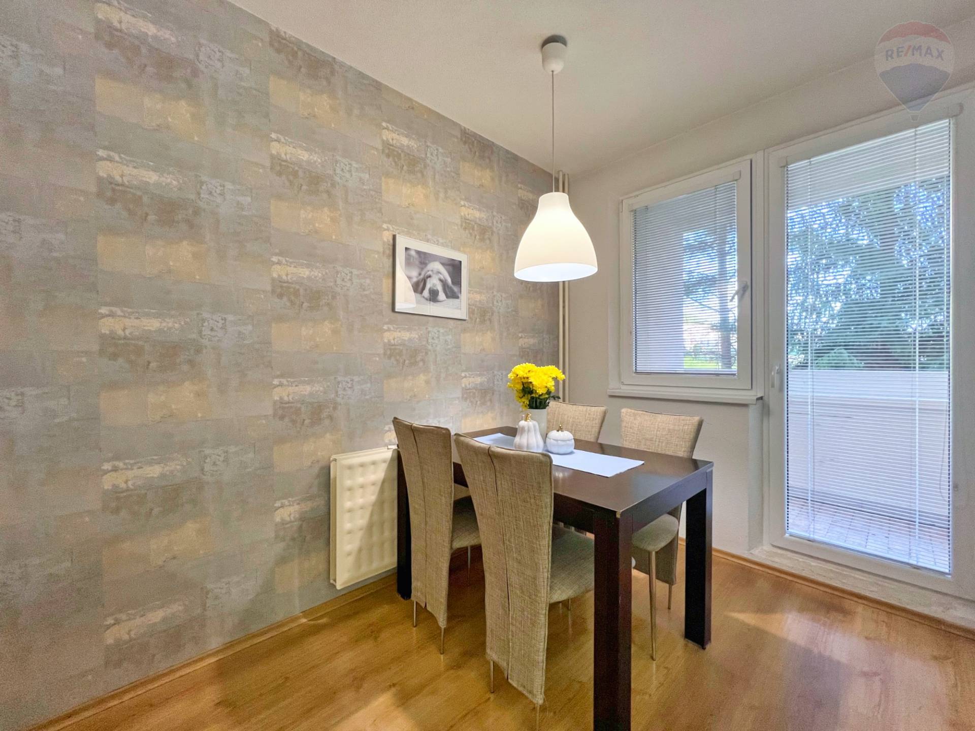 Predaj bytu (3 izbový) 71 m2, Kanianka  -  NA PRENÁJOM kompletne zariadený 3-izbový byt v Kanianke pri Prievidzi