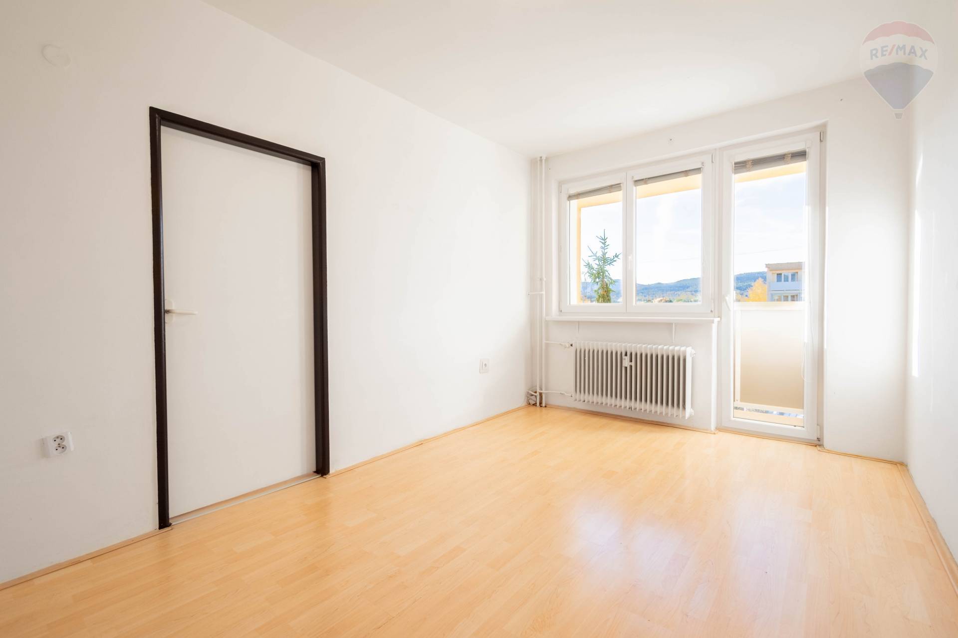 Predaj bytu (3 izbový) 66 m2, Prievidza  -