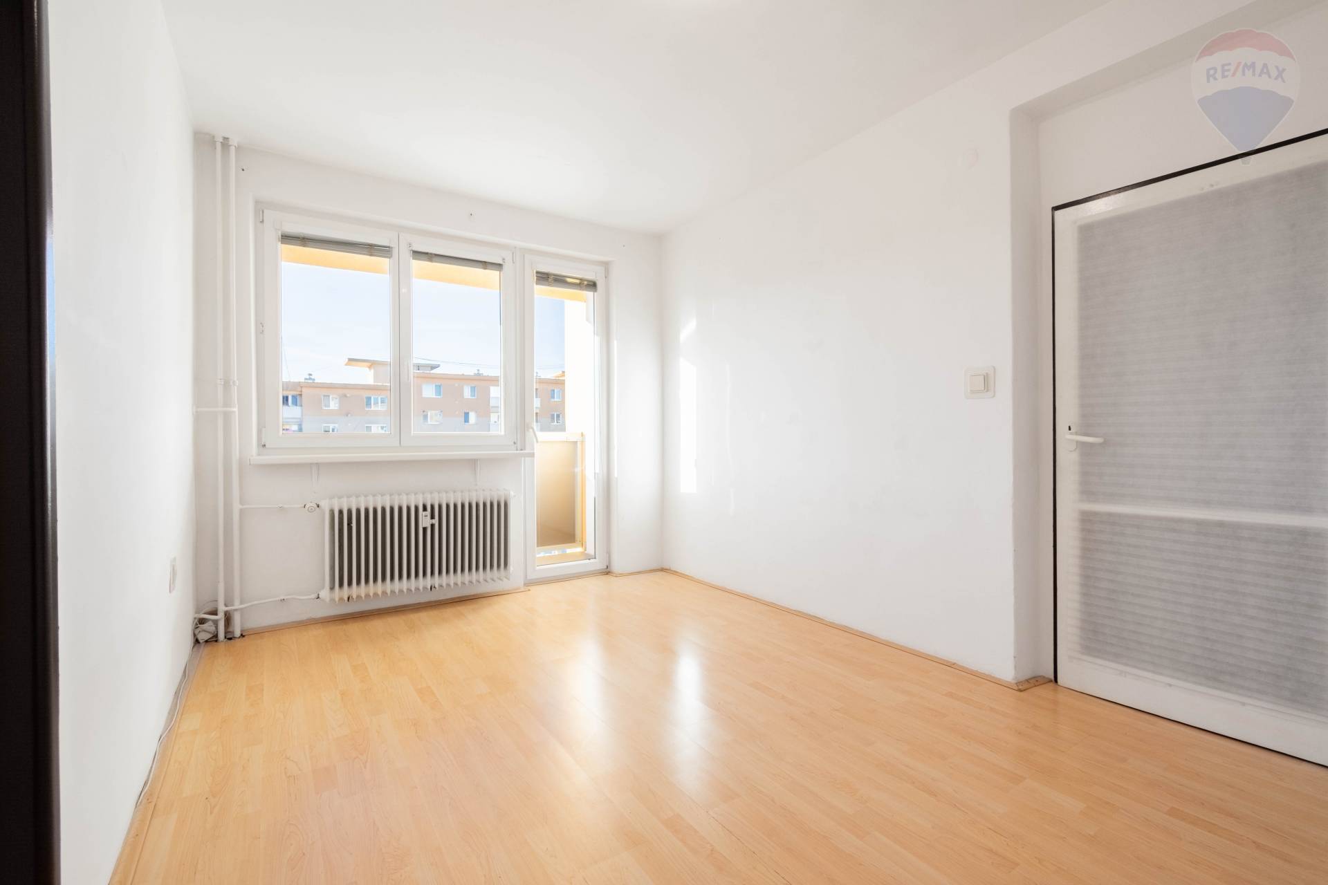 Predaj bytu (3 izbový) 66 m2, Prievidza  -