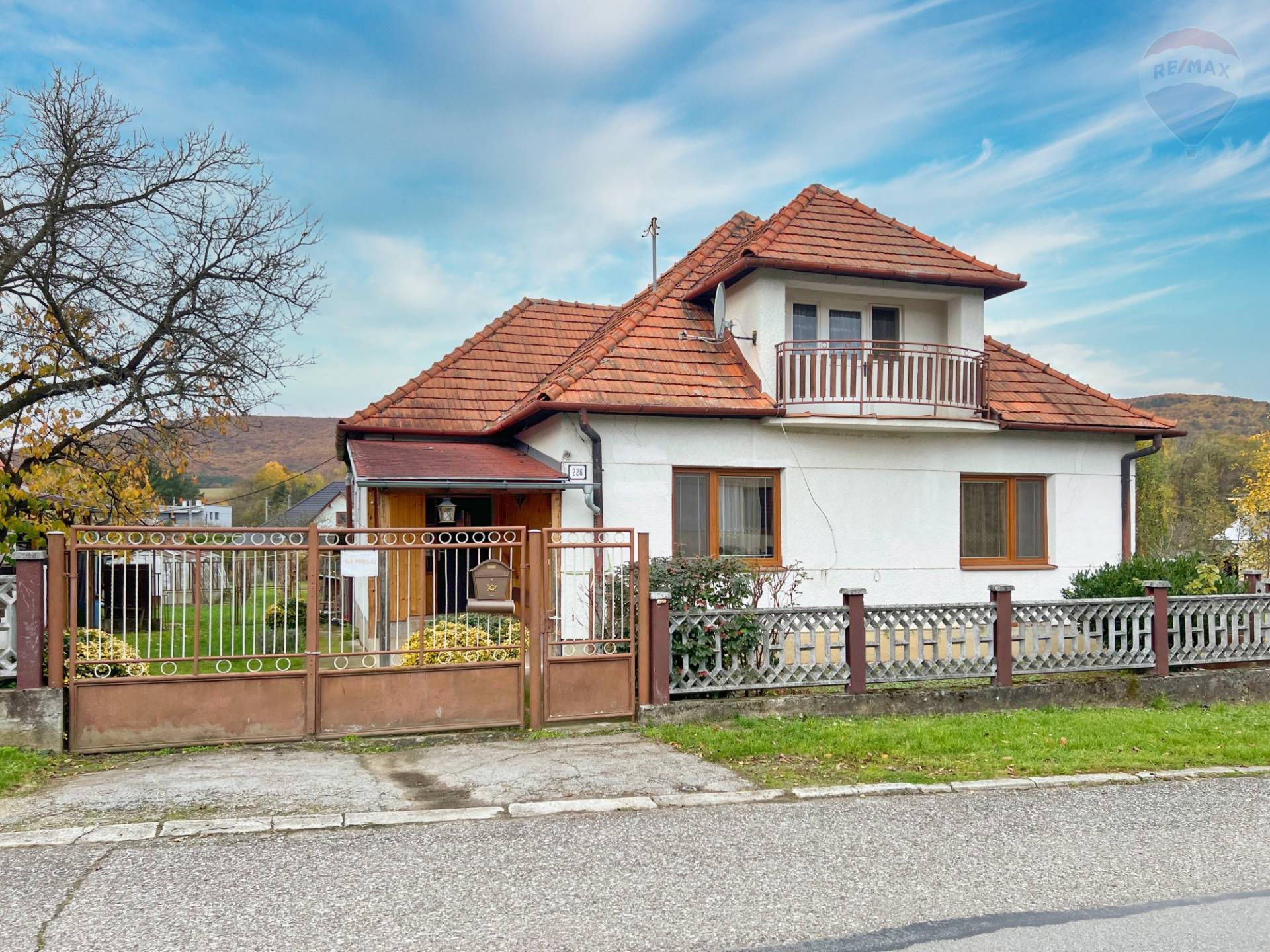 Rodinný domu v tichej lokalite o rozlohe pozemku 1118m2 v obci Veľké Uherce