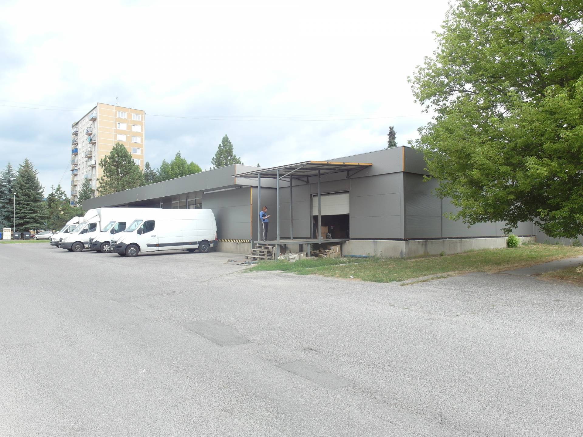 PRENÁJOM Komerčný objekt J. Murgaša Prievidza