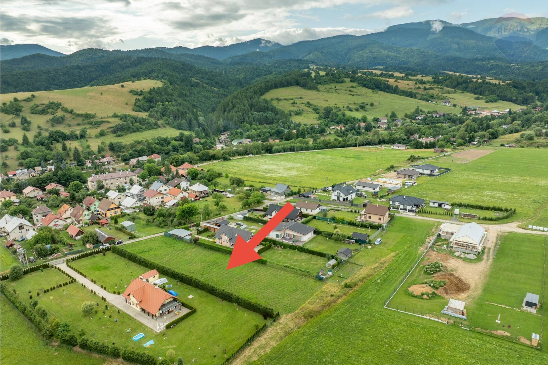Na predaj: Stavebný pozemok s výhľadom na Nízke Tatry – Dolná Lehota