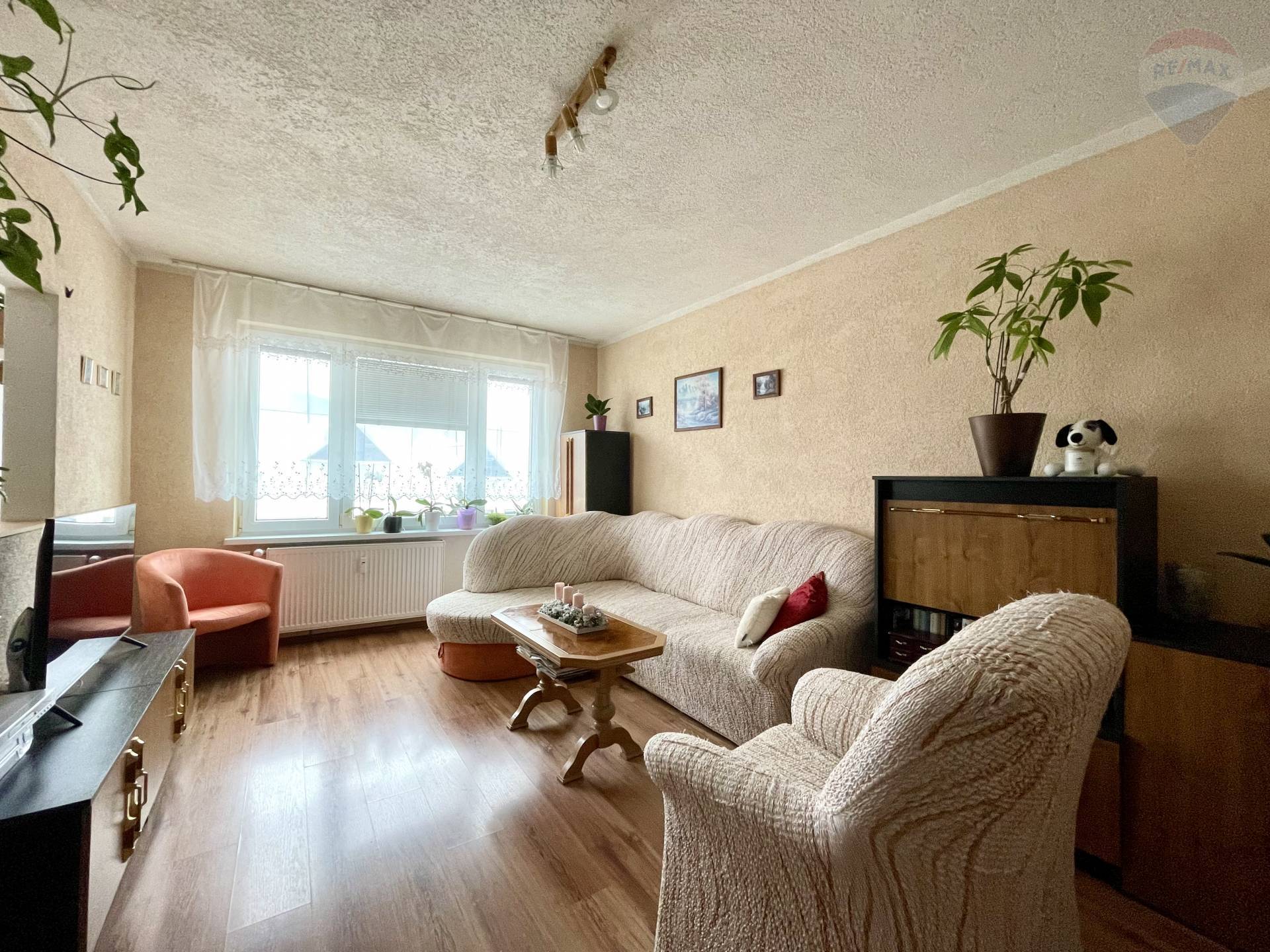 Predaj: byt 65 m², ŠLN (Brezno)- využívaný ako trojizbový. 