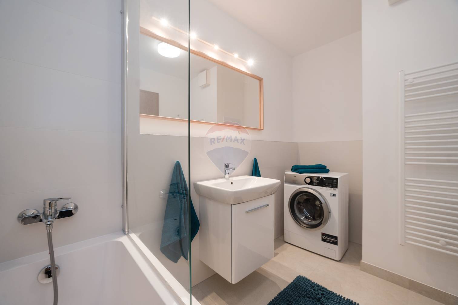 Prenájom bytu (3 izbový) 85 m2, Trnava  -