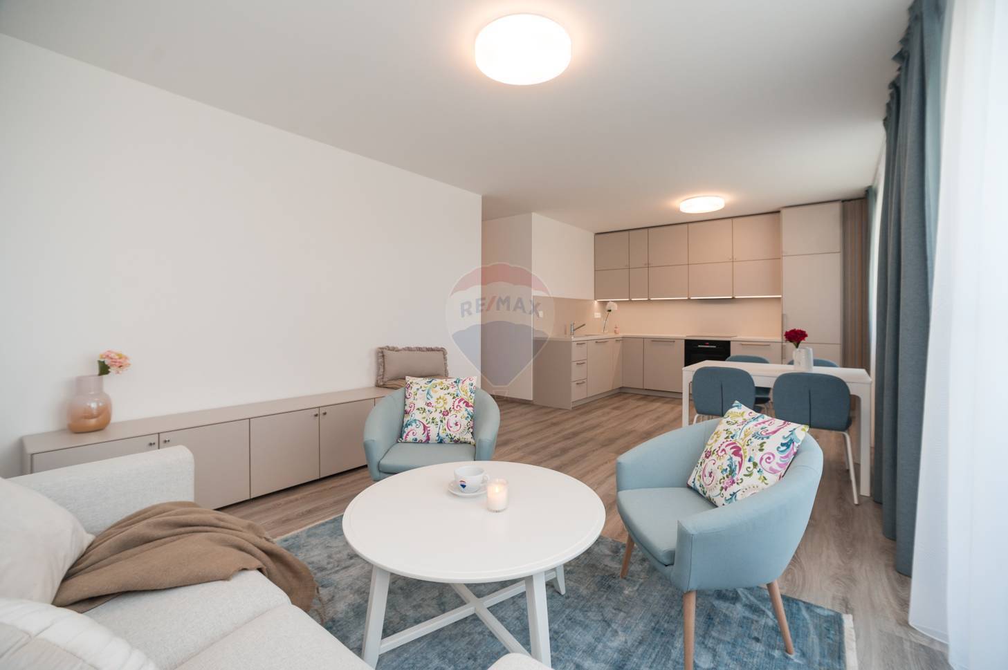 Prenájom bytu (3 izbový) 85 m2, Trnava  -