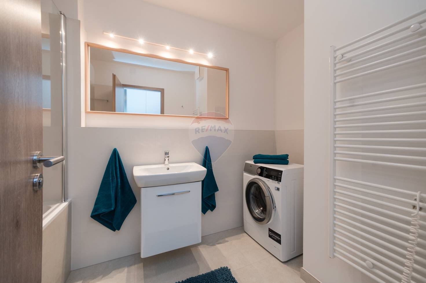 Prenájom bytu (3 izbový) 85 m2, Trnava  -
