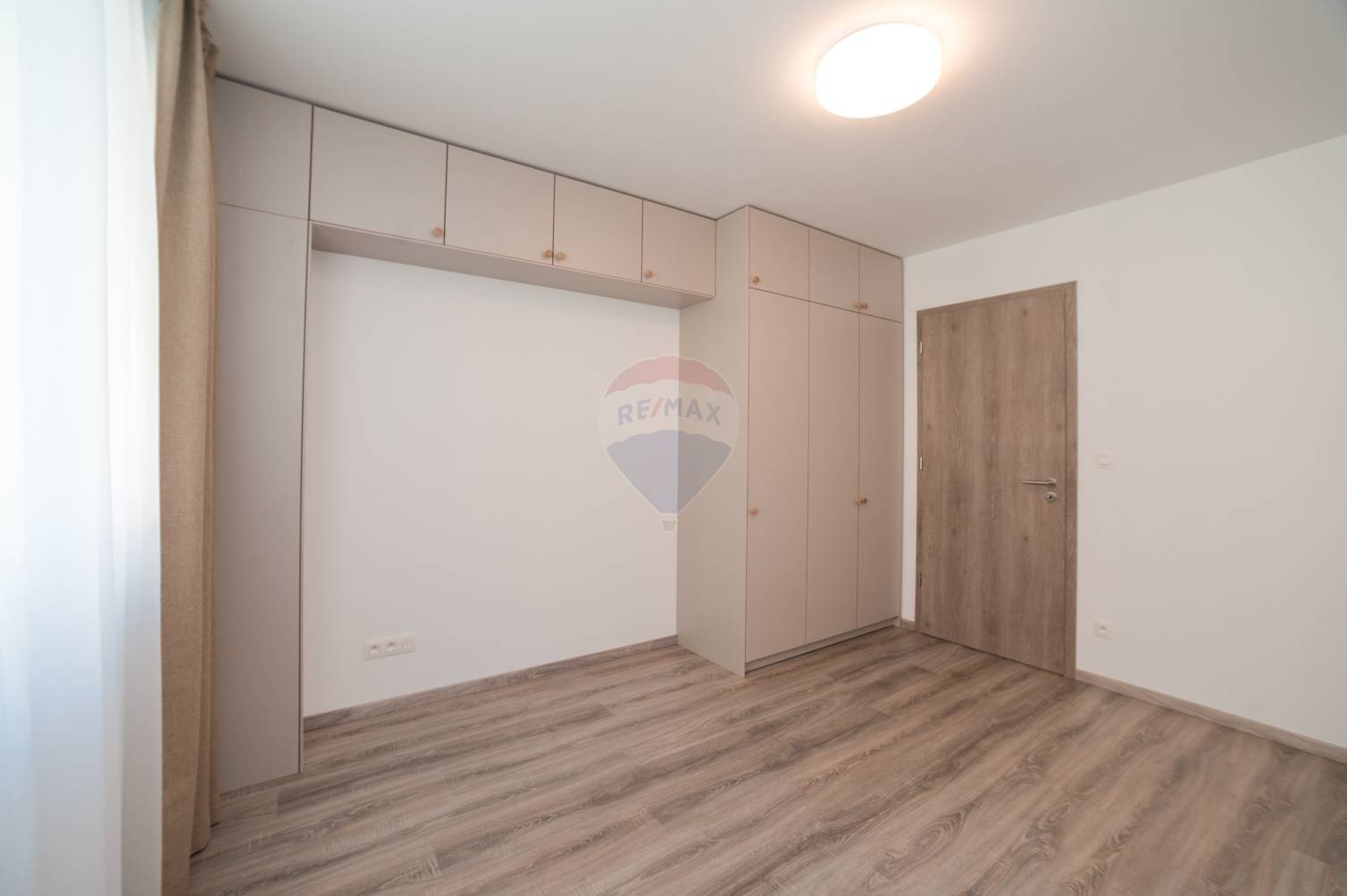 Prenájom bytu (3 izbový) 85 m2, Trnava  -