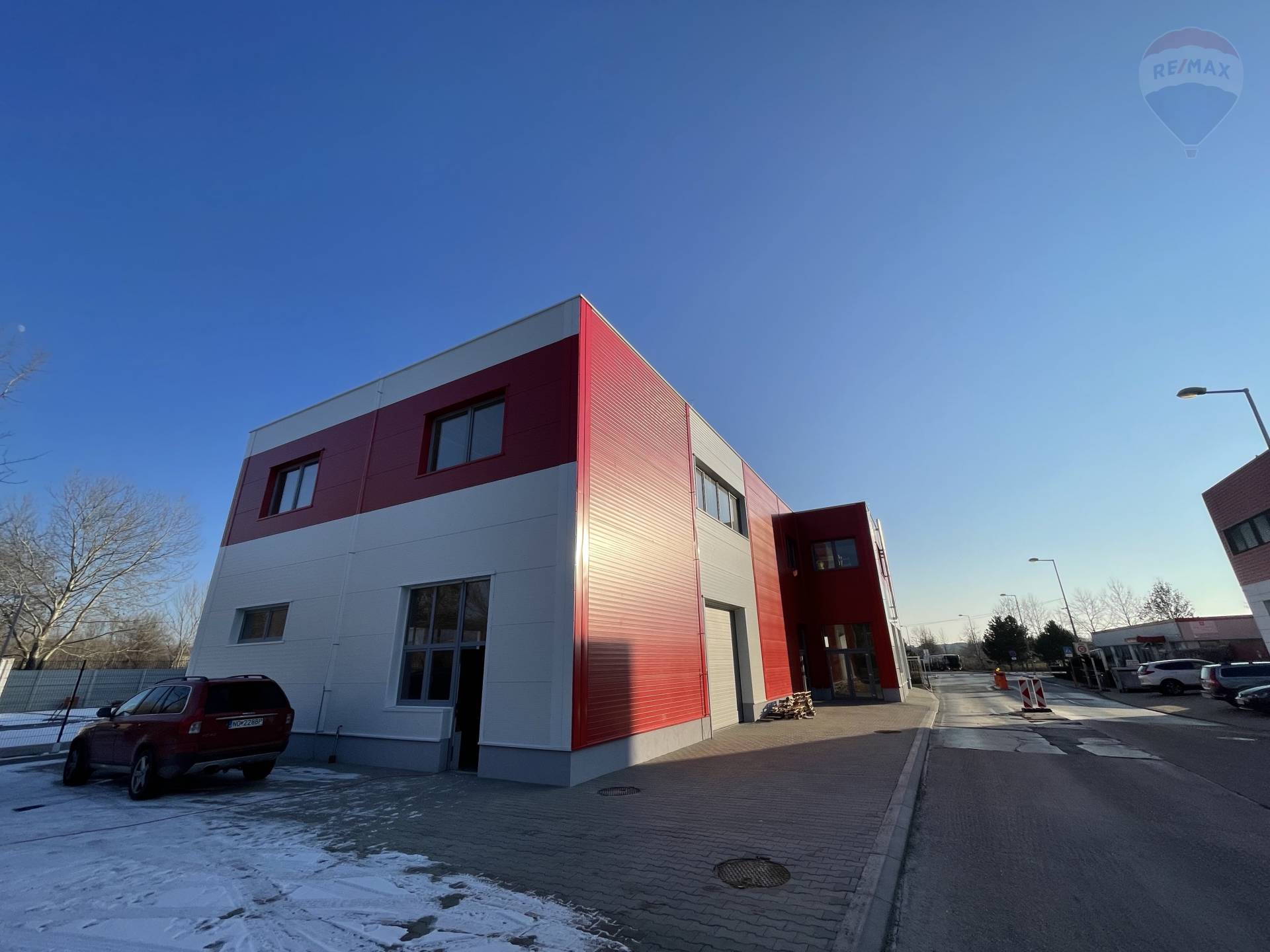 Prenájom obchodno, skladovo- výrobného priestoru - Novostavba