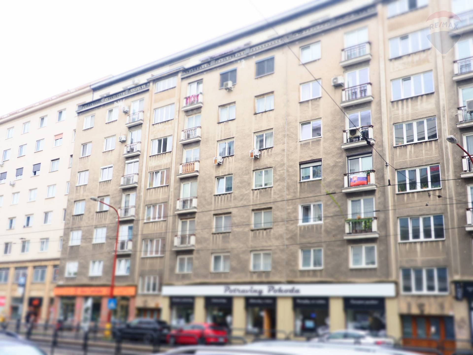 Predaj bytu (3 izbový) 72 m2, Bratislava - Staré Mesto  -