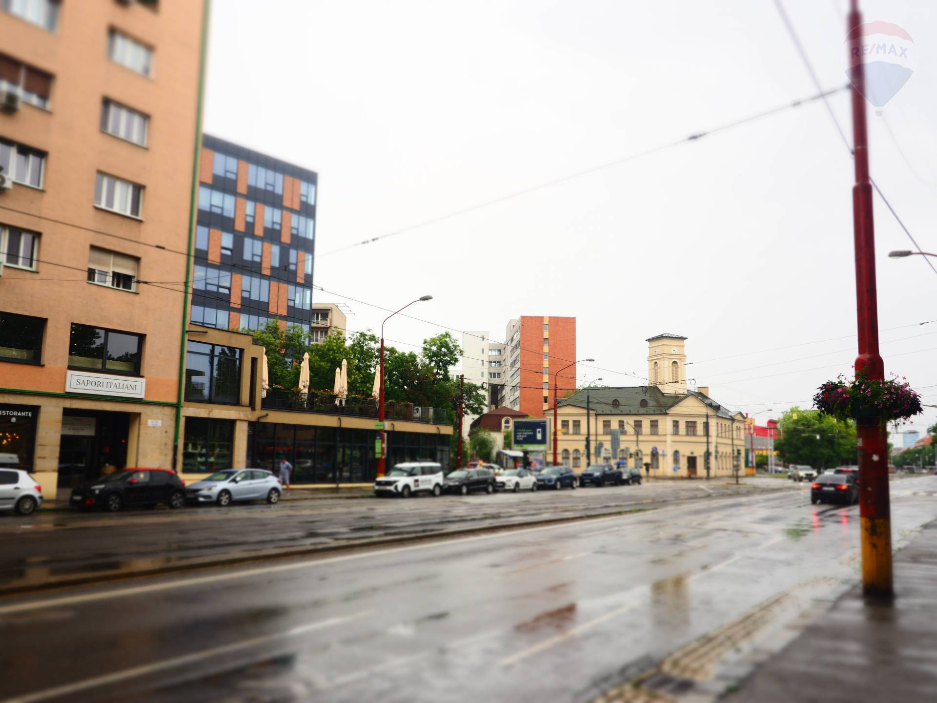 Predaj bytu (3 izbový) 72 m2, Bratislava - Staré Mesto  -