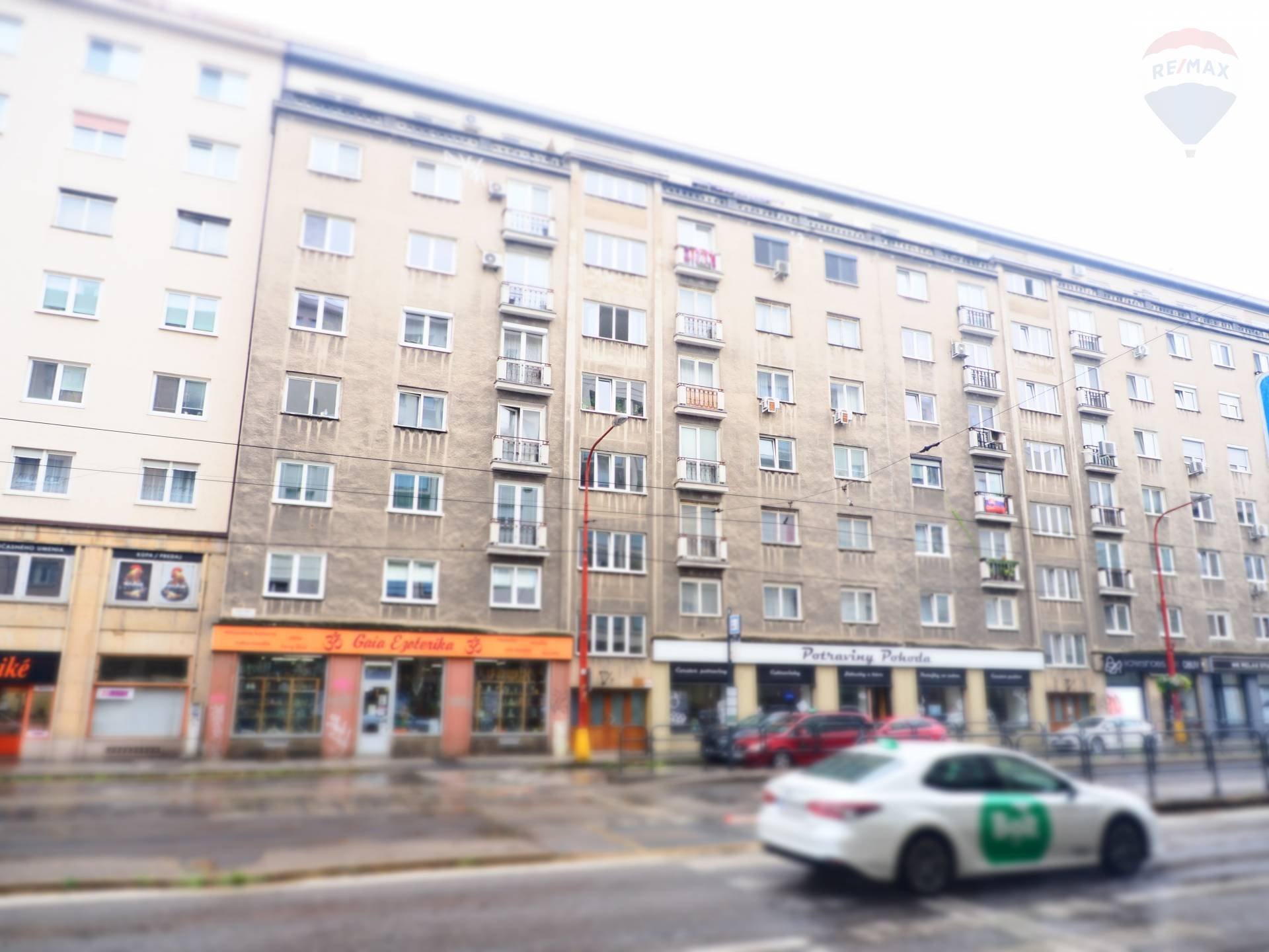 Predaj bytu (3 izbový) 72 m2, Bratislava - Staré Mesto  -