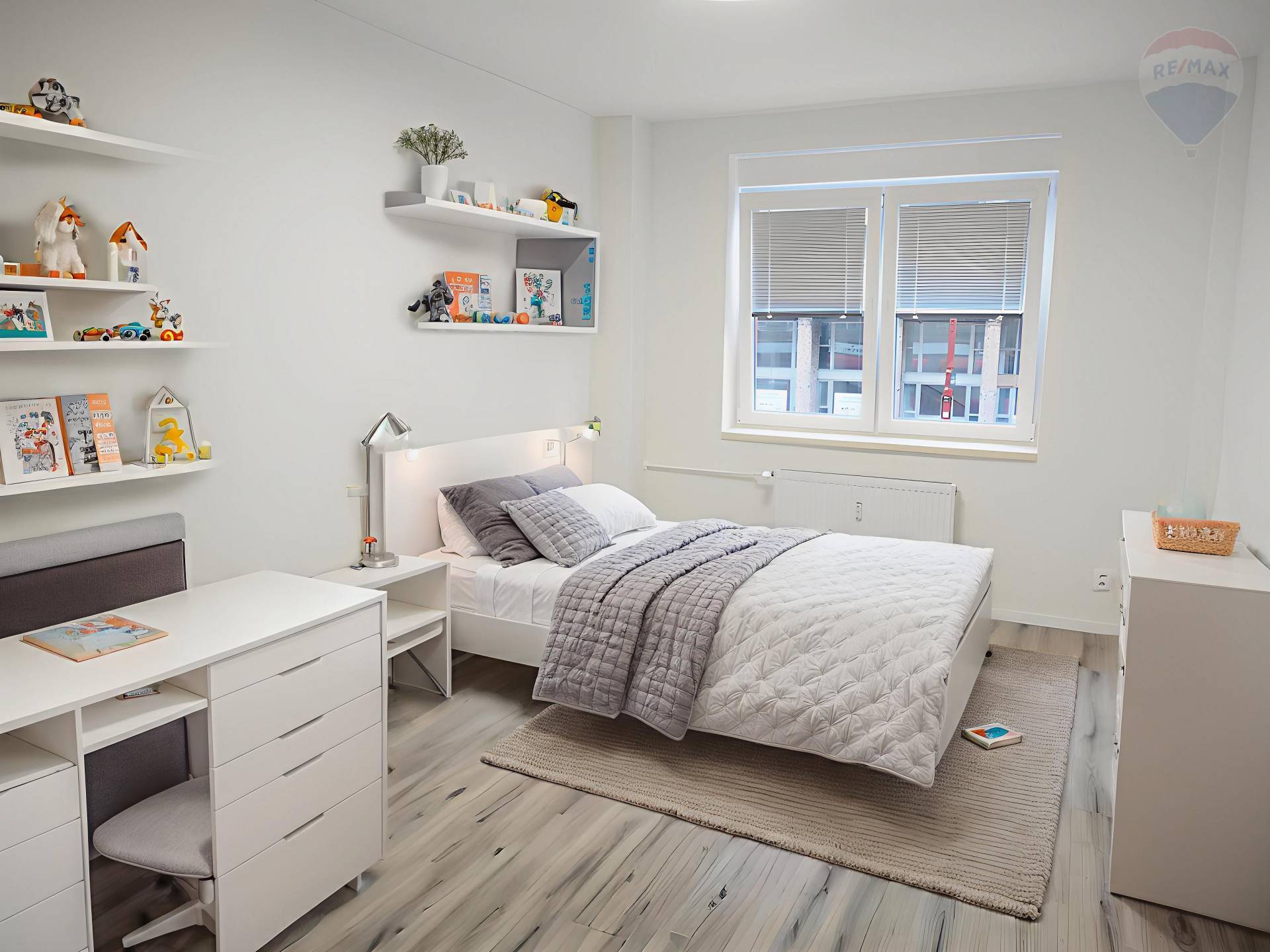 Predaj bytu (3 izbový) 72 m2, Bratislava - Staré Mesto  -