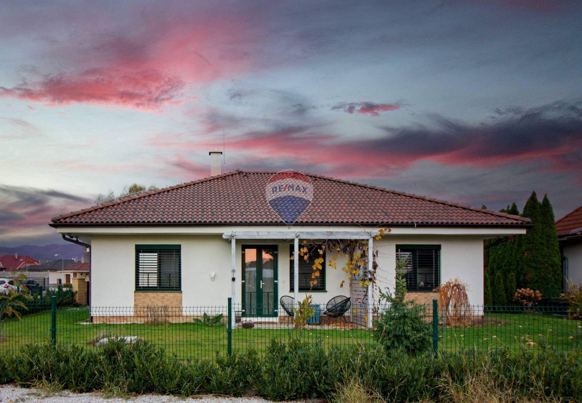 PREDAJ rodinný dom / bungalov Horná Streda